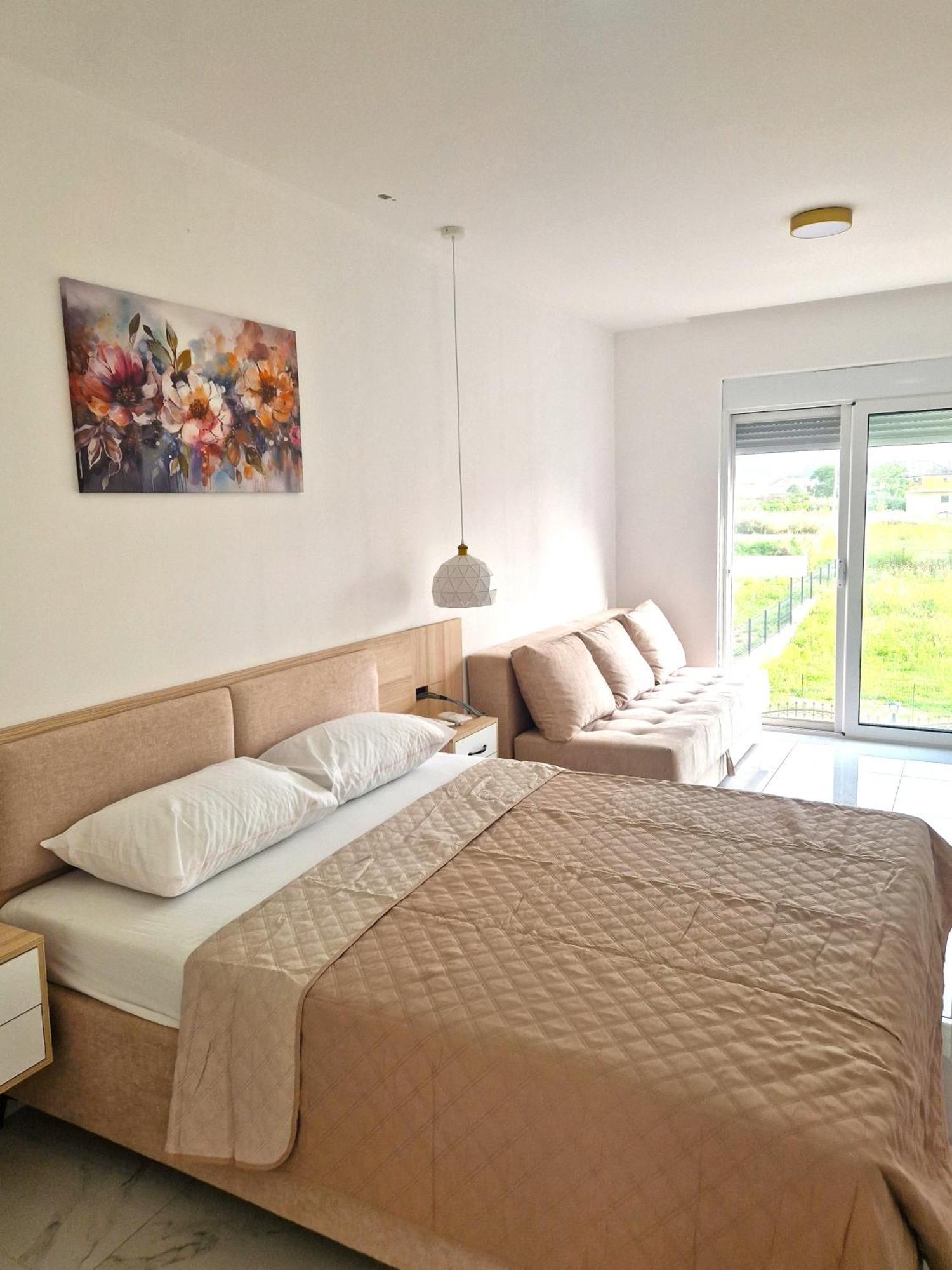 Ivana Apartments Ulcinj Extérieur photo