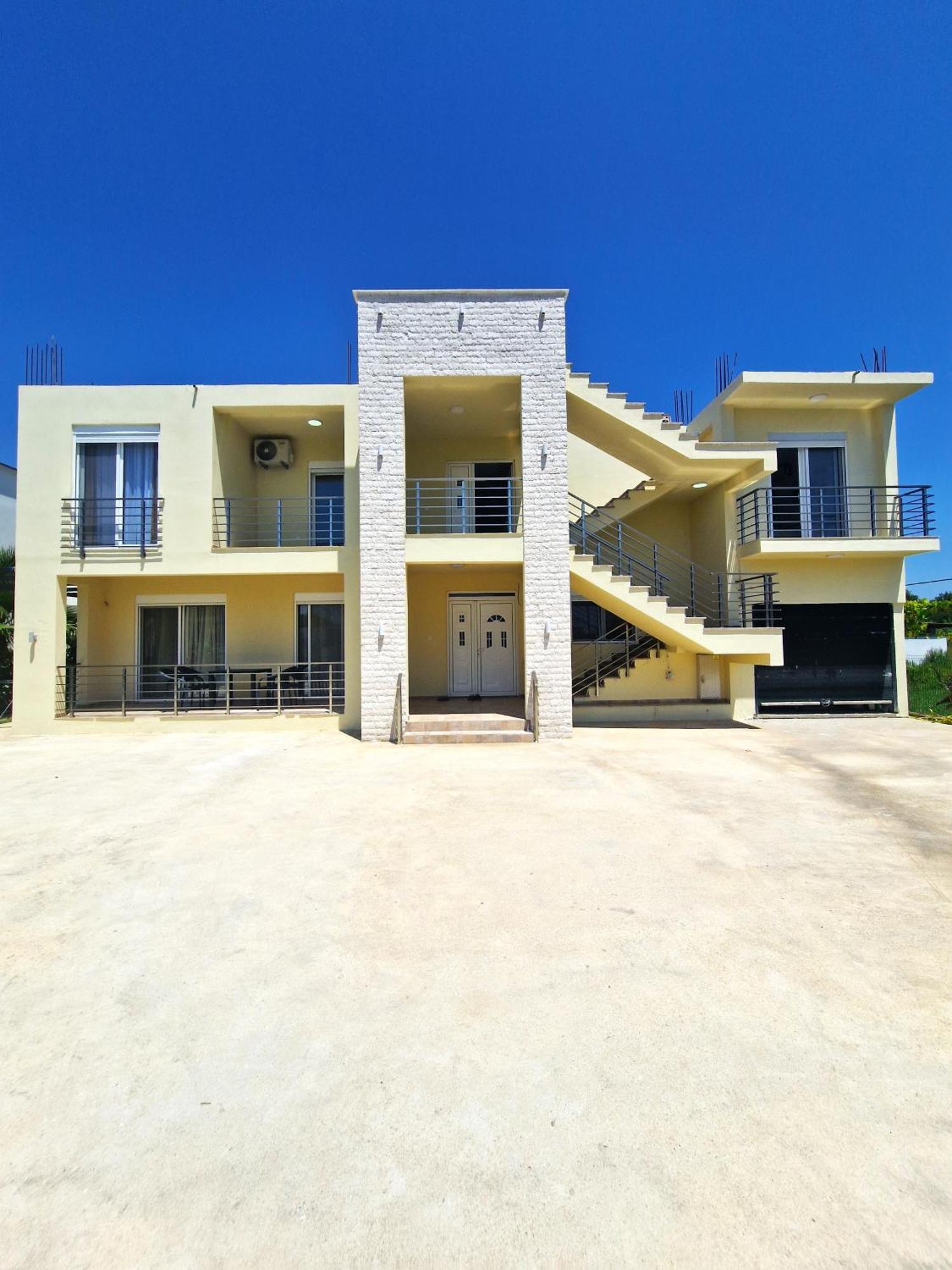 Ivana Apartments Ulcinj Extérieur photo